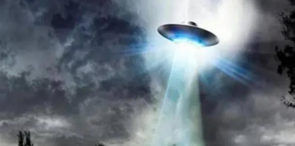 Vҹ@F(xin)ĹcȻ^߀UFO¼